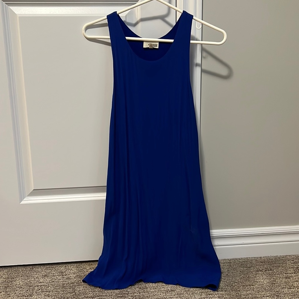 Aritzia Wilfred Free Dress